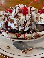Giant Banana Split